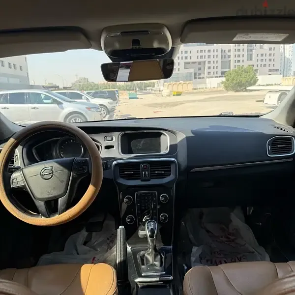 Volvo V40 2017
